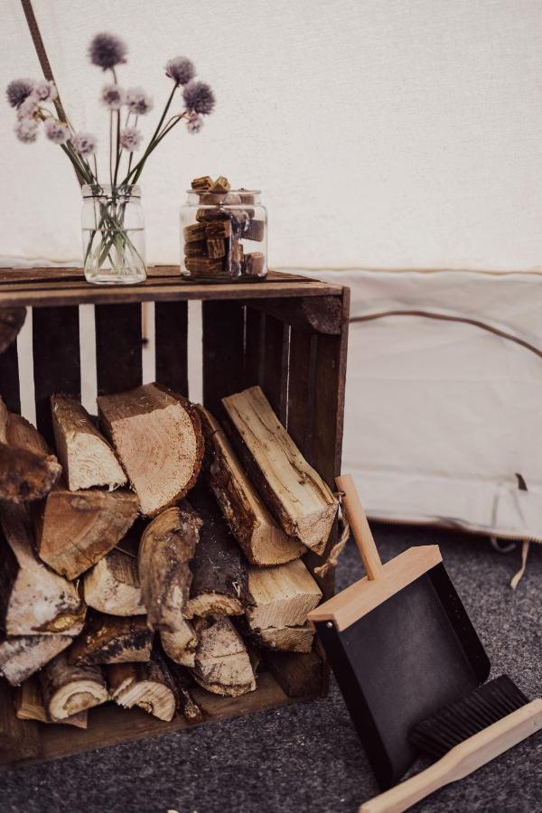 Falkeroed - Lyxig Glamping I Naturreservat Ink Frukost Grebbestad Εξωτερικό φωτογραφία