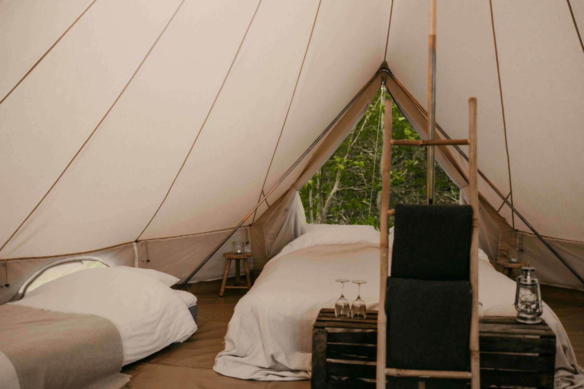 Falkeroed - Lyxig Glamping I Naturreservat Ink Frukost Grebbestad Εξωτερικό φωτογραφία