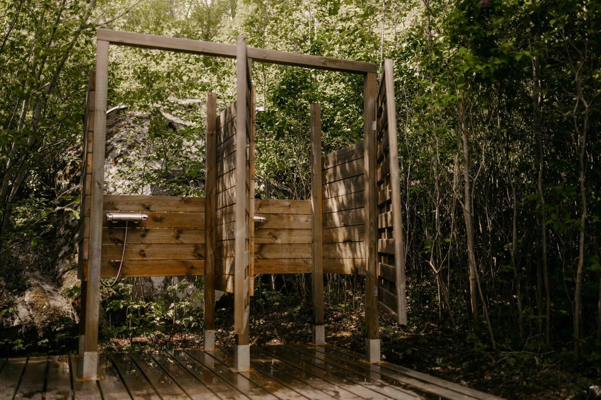 Falkeroed - Lyxig Glamping I Naturreservat Ink Frukost Grebbestad Εξωτερικό φωτογραφία