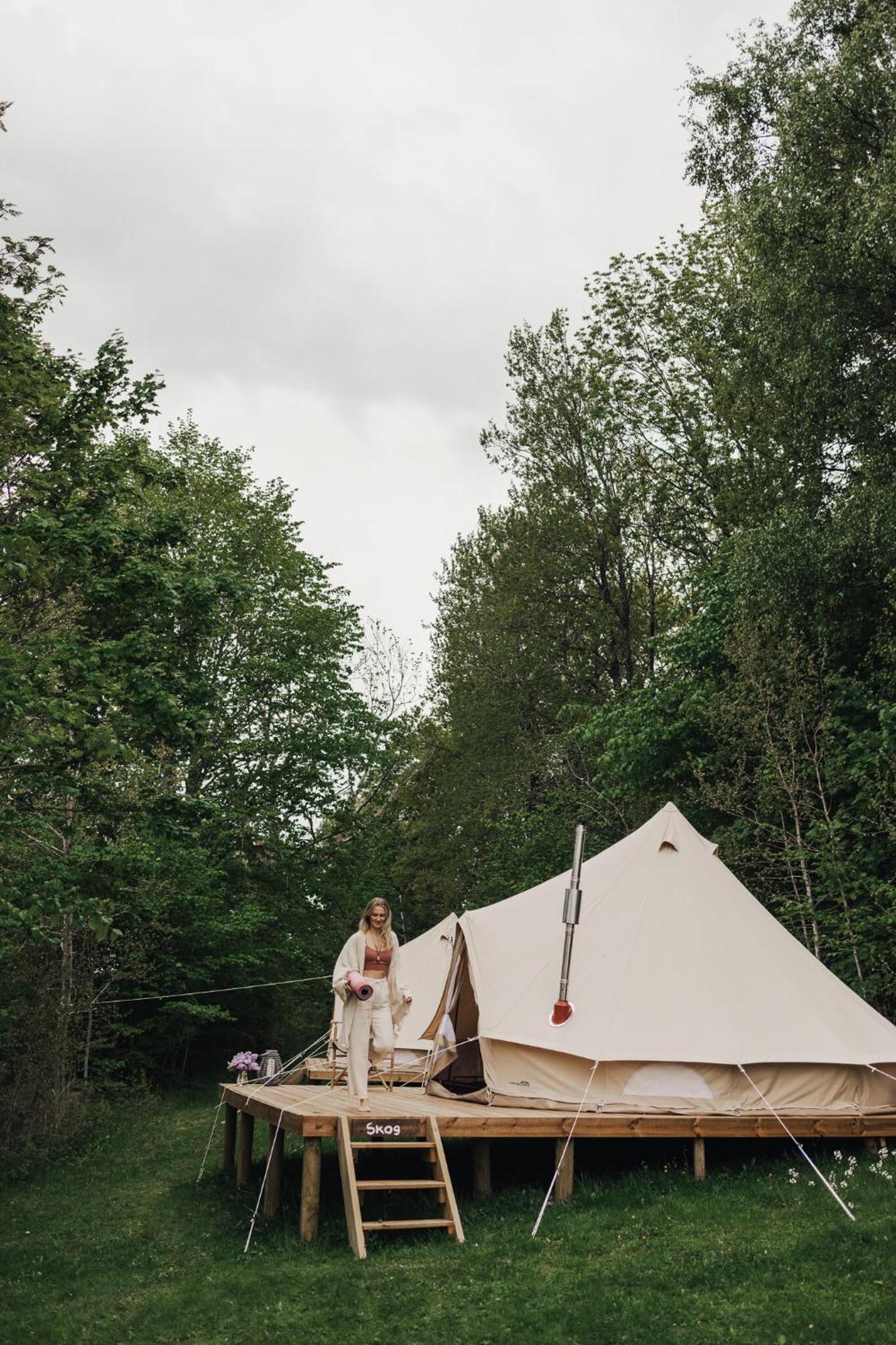 Falkeroed - Lyxig Glamping I Naturreservat Ink Frukost Grebbestad Εξωτερικό φωτογραφία